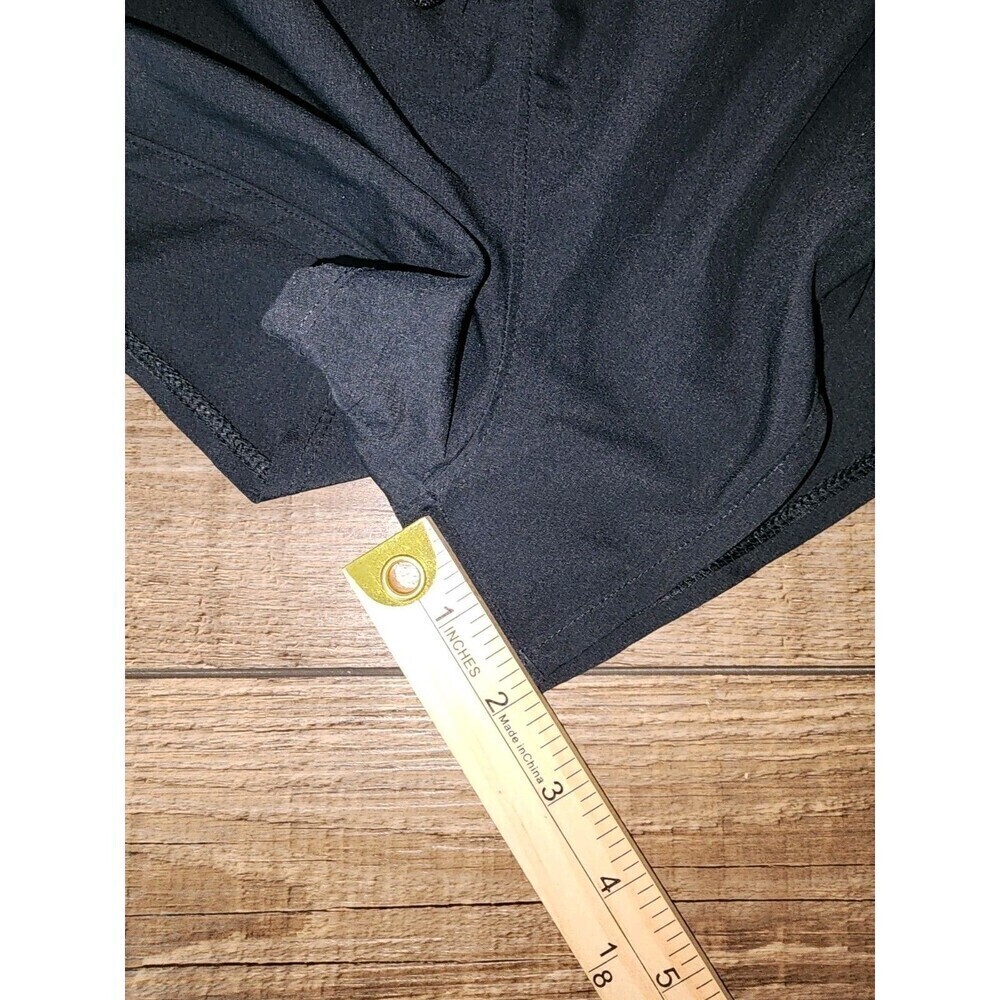 Under Armour Black Girl Shorts Size YLG youth Large - Picture 2 of 5